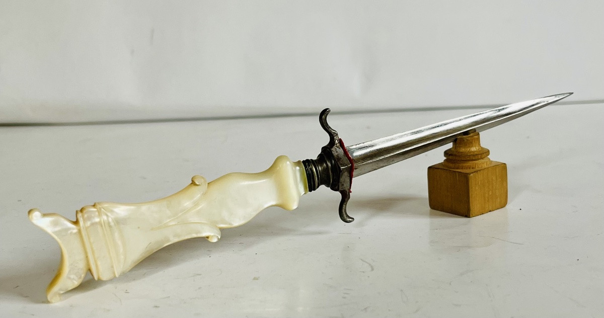 Dagger Of Virtue -photo-5